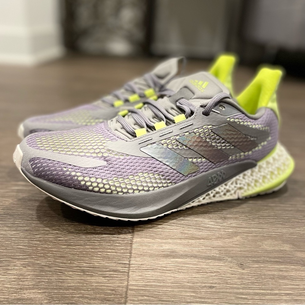Adidas 4dfwd pulse running shoes sz 9.5 View 3